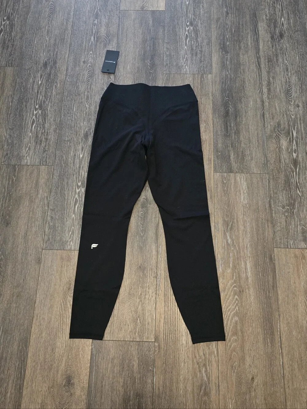 Fabletics Women's Medium Pure Luxe High Waisted Sweetheart Leggings Pants New!